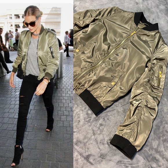 Urban Outfitters Jackets & Blazers - Urban Outfitters Green Bomber Jacket